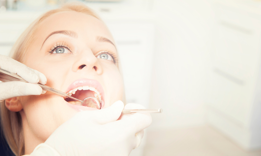 Qual é a função dos dentes molares e pré-molares?